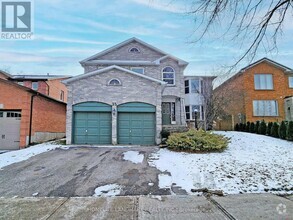 Building Photo - 35 Tannery Creek Crescent