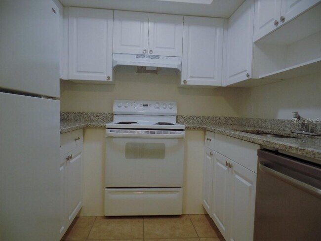 Building Photo - 1240 70th St N