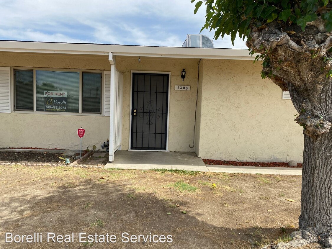 Primary Photo - 2 br, 1 bath House - 1308 San Luis St