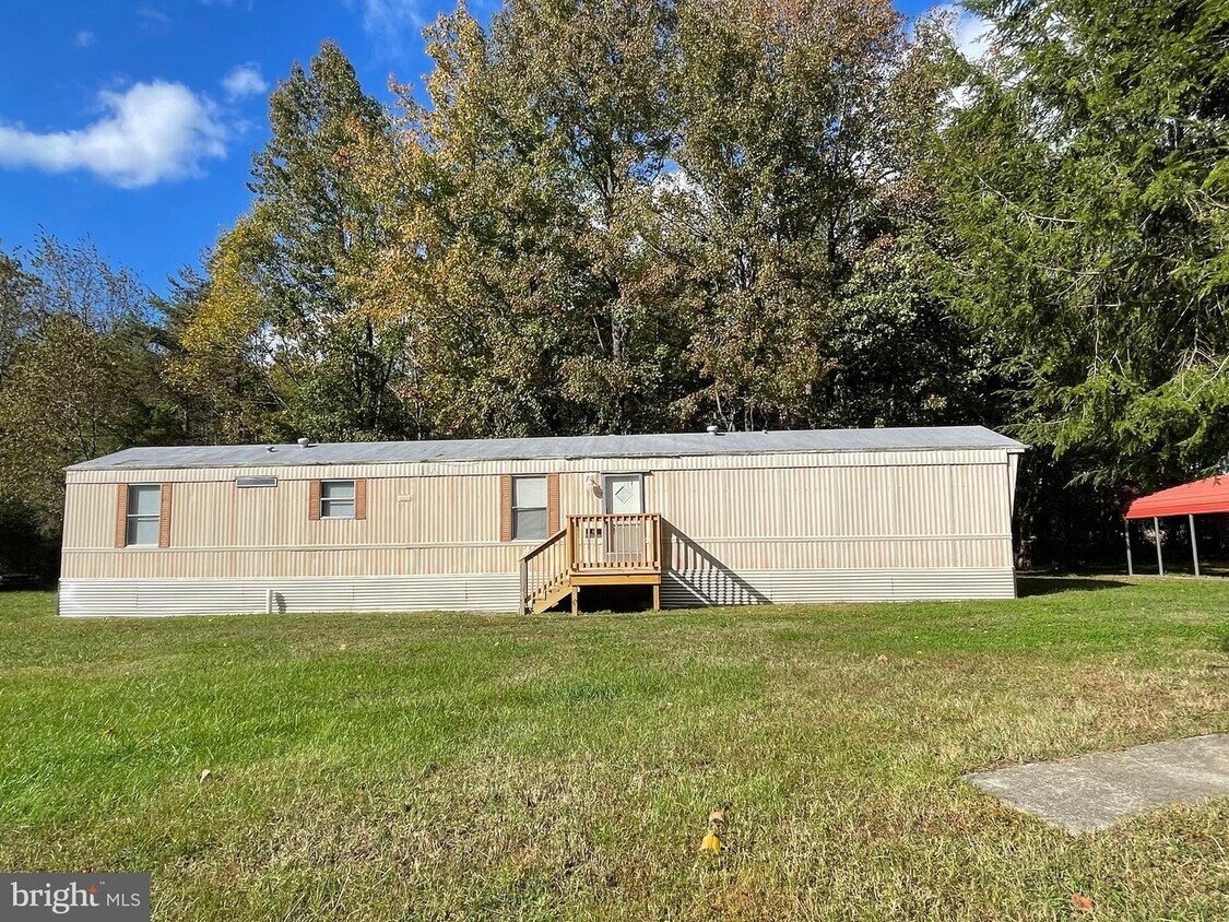 5036 Dickerson Rd, Partlow, VA 22534 House Rental in Partlow, VA