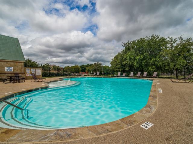 Building Photo - 2109 Hanakoa Falls Dr