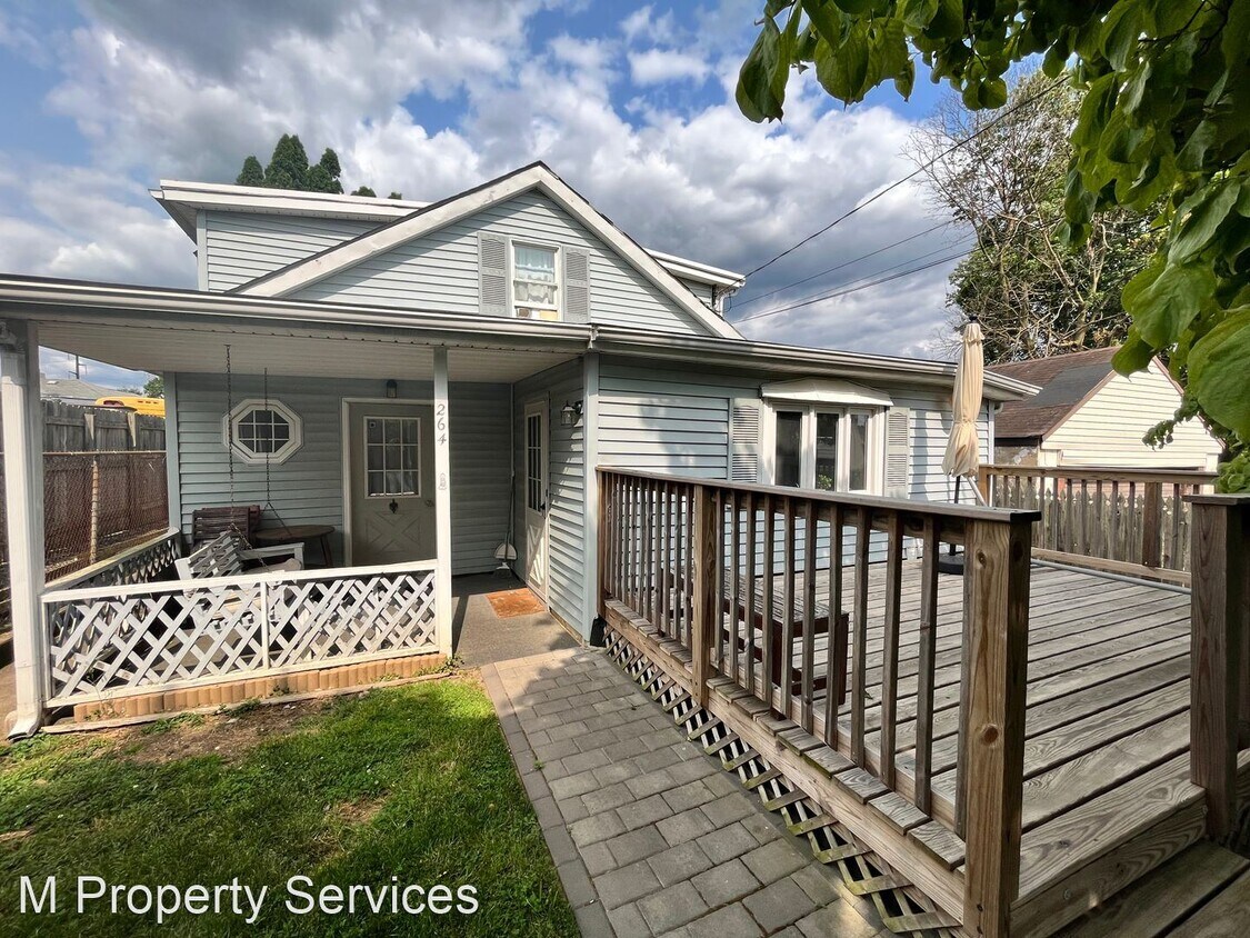 Primary Photo - 2 br, 1 bath House - 264 Roberts Ave