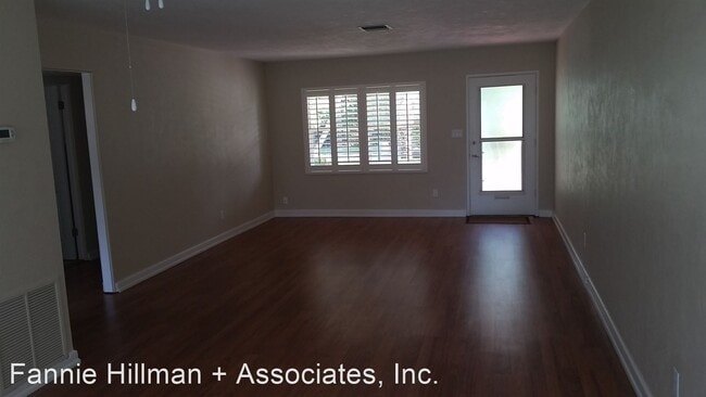 Building Photo - 2 br, 1 bath House - 2002 Killarney Dr