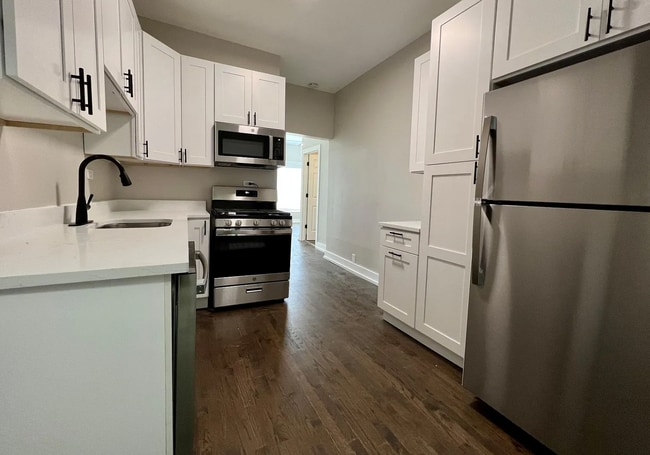 ALL NEW - 2309 N Milwaukee Ave