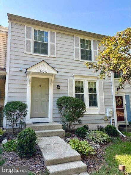 Building Photo - 1436 Point O Woods Ct