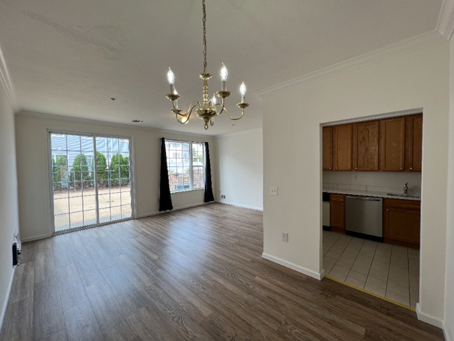 Foto del edificio - 143 Admiral Ln