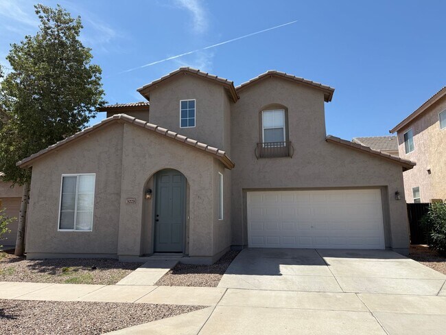 Building Photo - 51st Ave and Broadway, 3 bed, 2.5 bath, Fr...