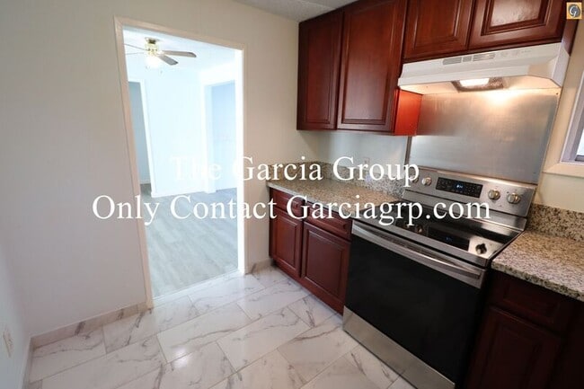 Foto del edificio - 4505 NE Emerson St