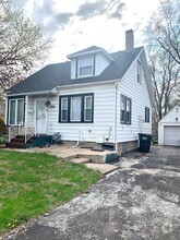 Building Photo - 17058 Anthony Ave