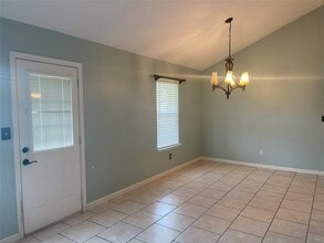 Building Photo - 9110 Dolphin Cir