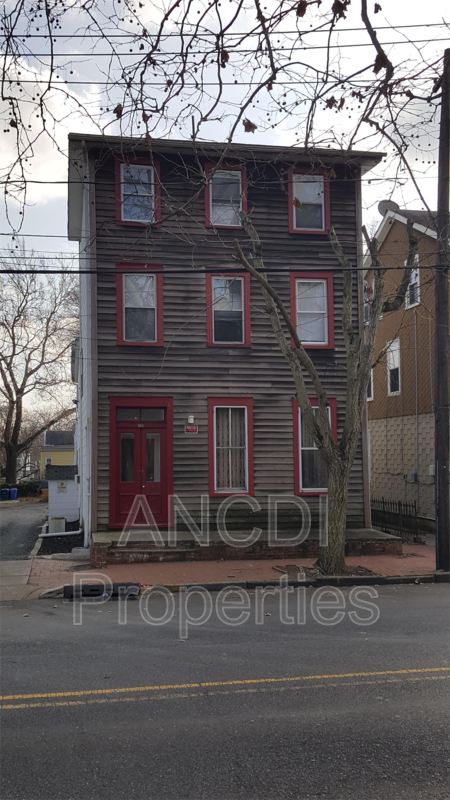 Foto del edificio - 122 Garden St