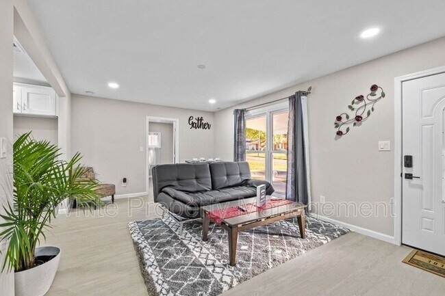 Foto del edificio - 2620 Englehardt St