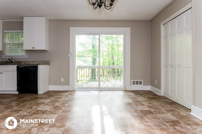 Foto del edificio - Available For Immediate Move In!