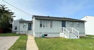 Building Photo - 13 Ocean View Dr