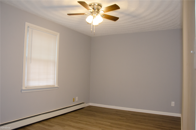 Foto del edificio - 2 br, 1 bath Duplex - 4240 Taylor Rd Apt B