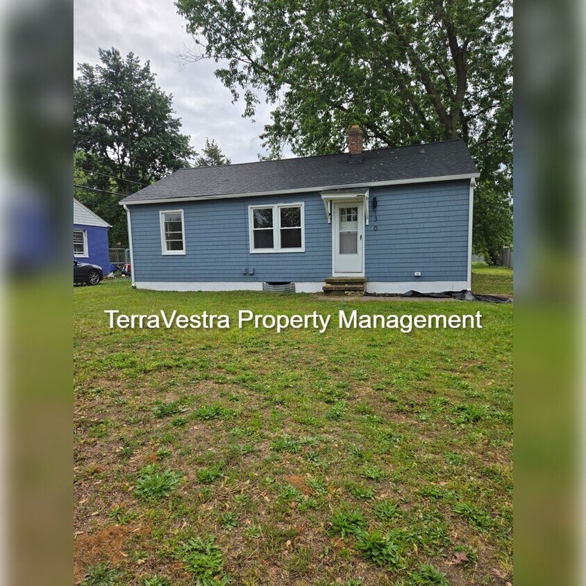 Foto principal - Renovated 3 Bed in Upper Deerfield