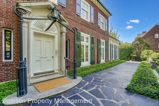 Building Photo - 2 br, 2 bath House - 1917 Queens Road