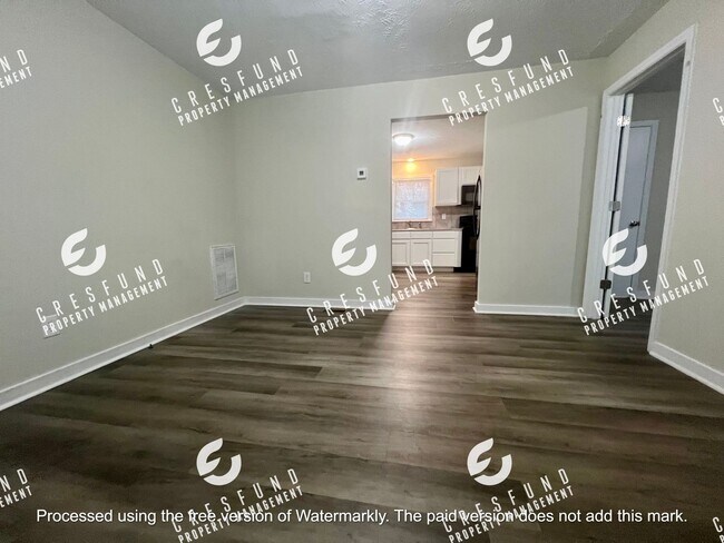Foto del edificio - Spacious 1 BR 1 Bath bottom unit