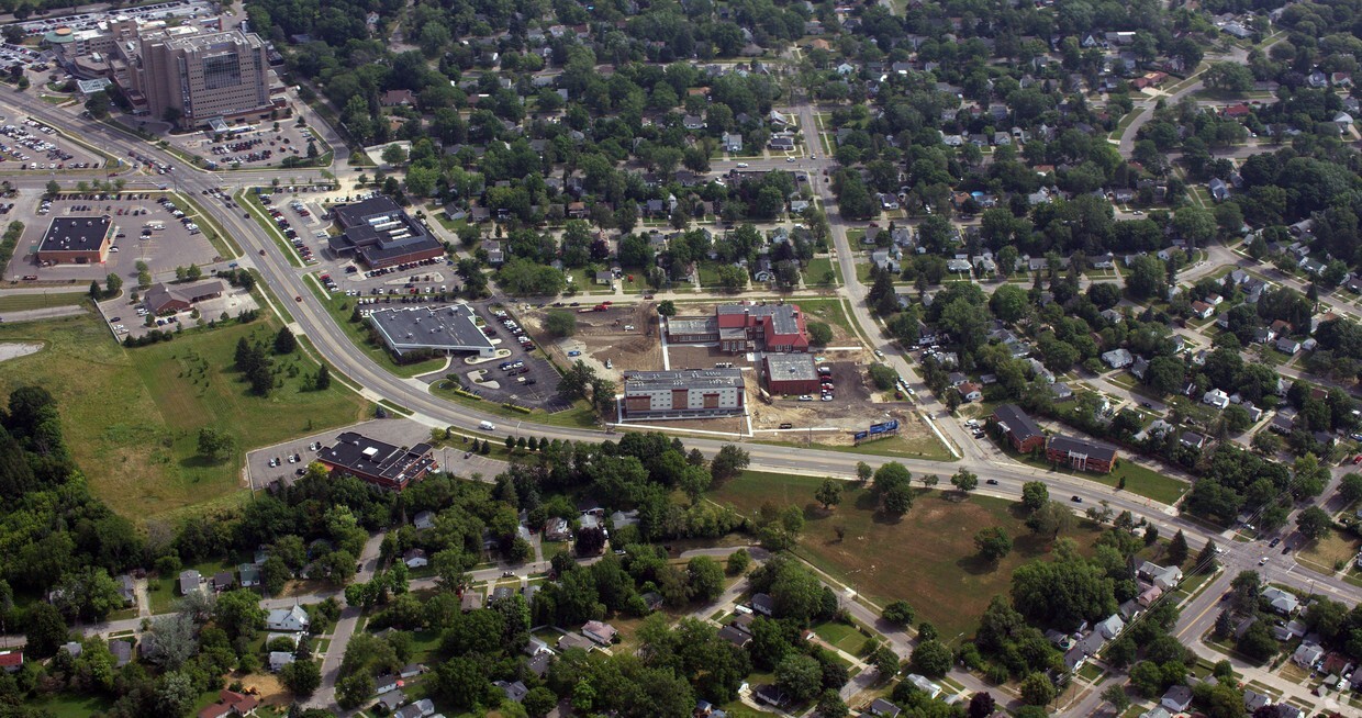 Foto aérea - Coolidge Park Apartments