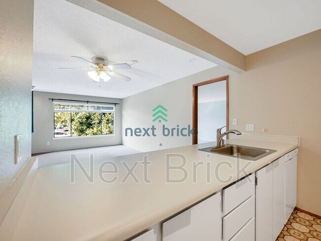 Building Photo - 1740 NE 86th St