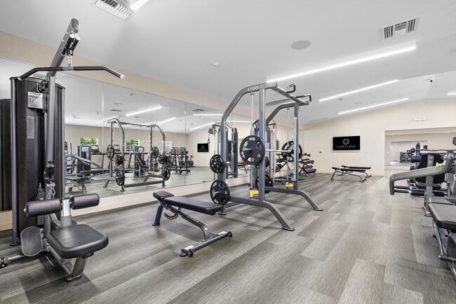 Building Photo - Cortland Pembroke Pines