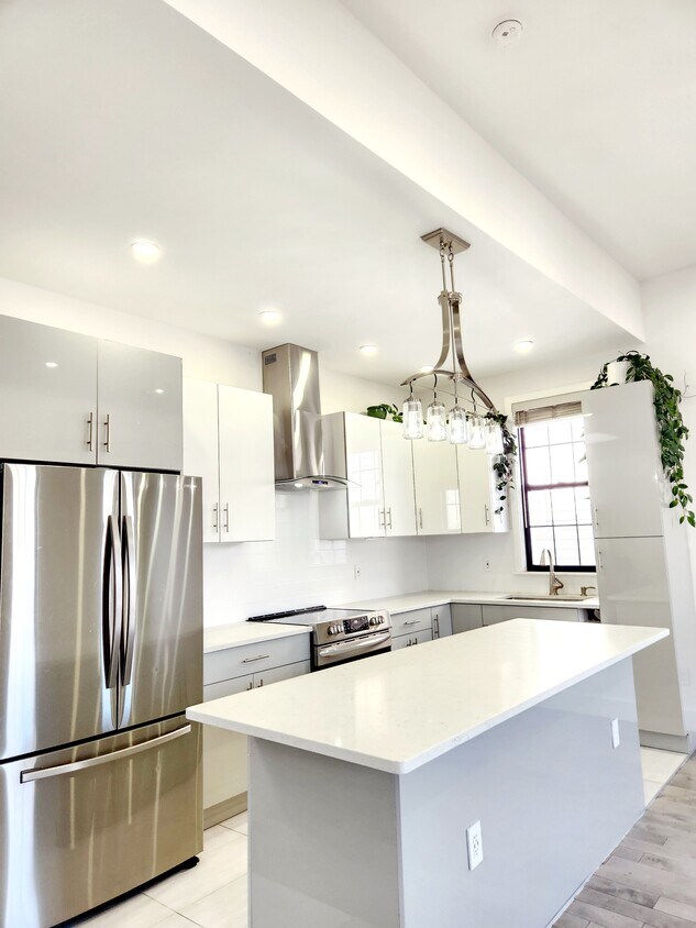 Foto principal - 1659 Hancock St