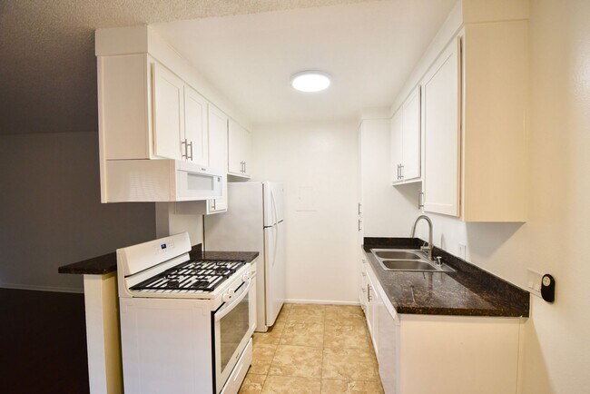 Foto del edificio - 7101 Haskell Ave