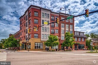 Building Photo - 1107 S Walter Reed Dr