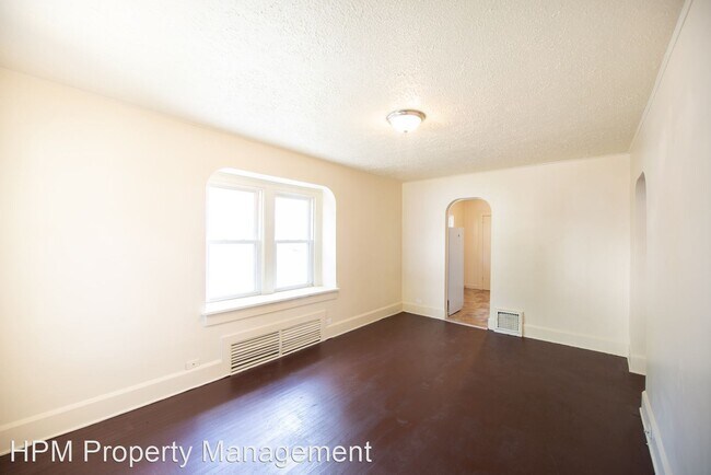 Building Photo - 2 br, 1 bath House - 2342 15th St SW