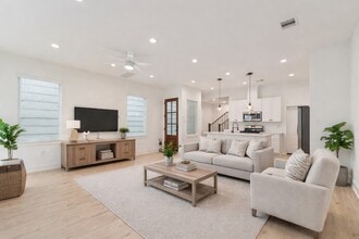 Building Photo - 4109 Hare St