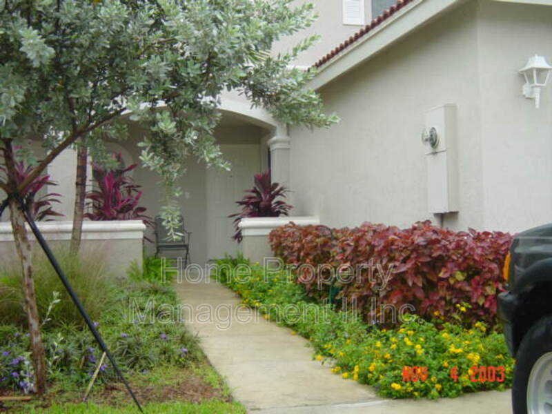 Primary Photo - 7052 Hawks Nest Terrace
