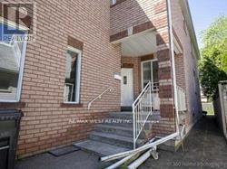 Primary Photo - 19 Carnarvon Ave