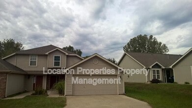 Building Photo - 4963 Stoneback Dr W Building Photo - 4963 Stoneback Dr W