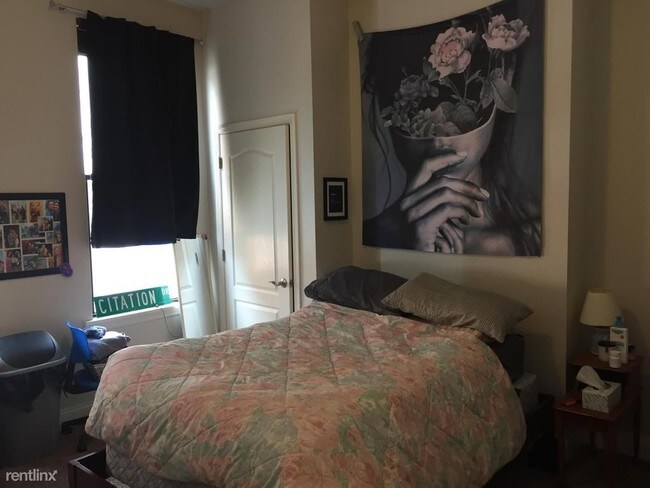 Building Photo - 2112 E Carson St