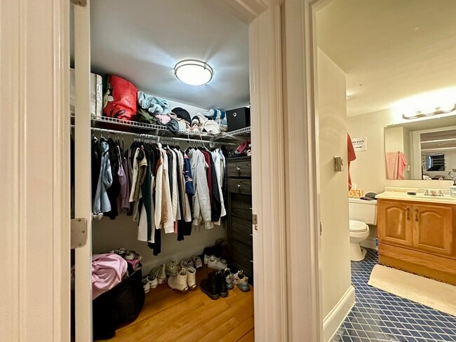 Foto del edificio - 836 Huntington Ave