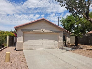 Building Photo - 2486 E Winchester Pl