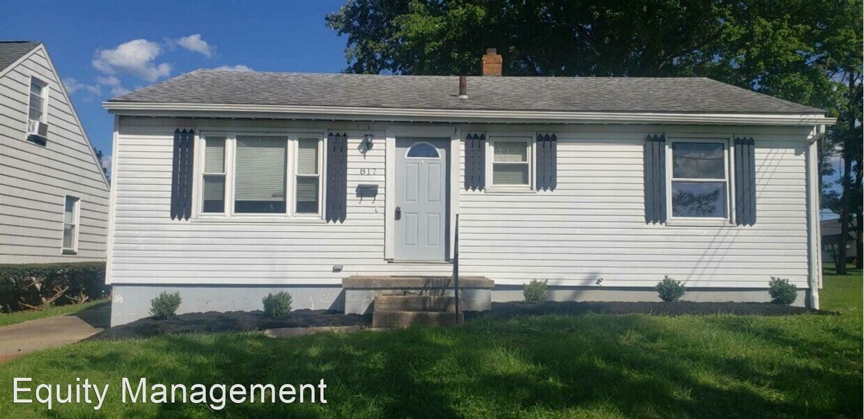3 br, 1.5 bath House 817 Gary House Rental in Girard, OH