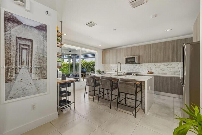 Foto del edificio - 10359 NW 67th Terrace