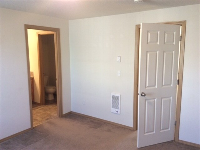 Building Photo - 465 Donna Dr