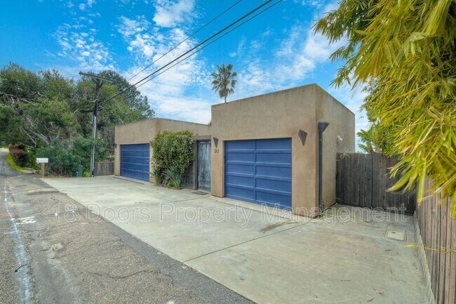 Building Photo - 311 Glenmont Dr