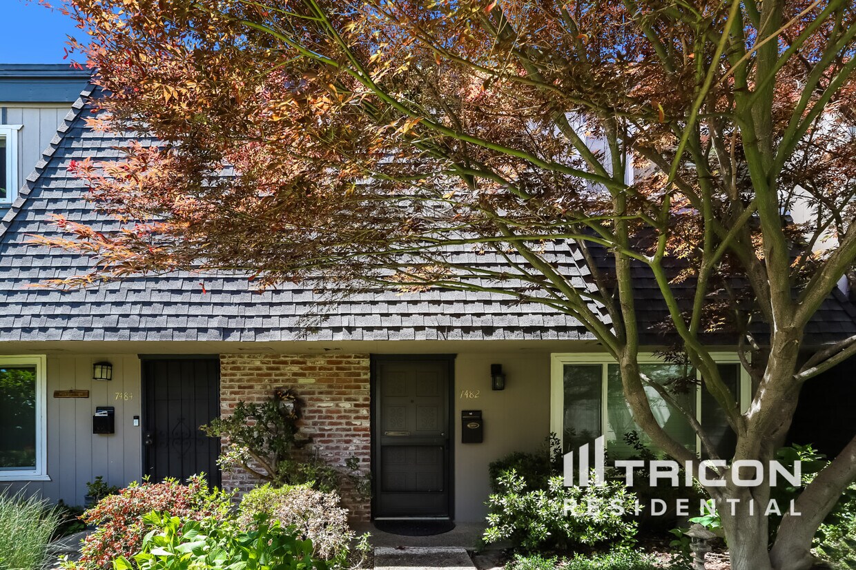 Foto principal - 7482 Fairway Two Ave