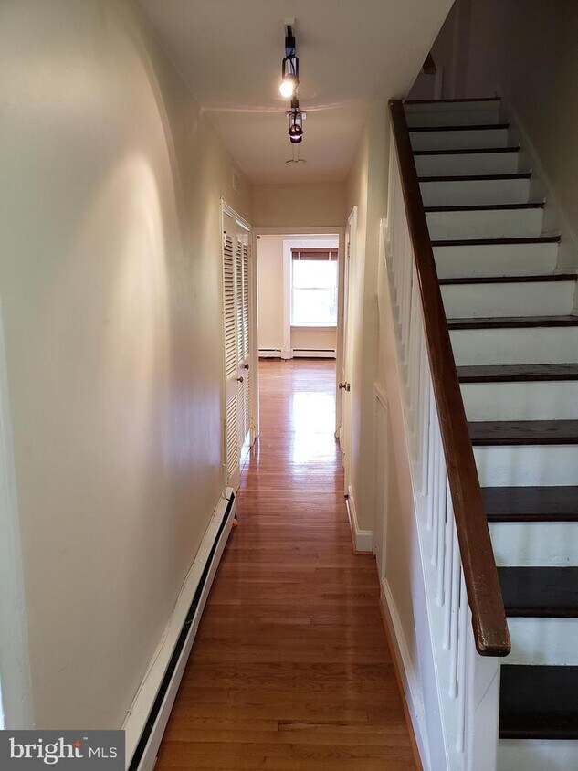 Primary Photo - 1212 Spruce St