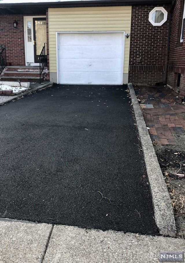 Building Photo - 104 Godwin Ave