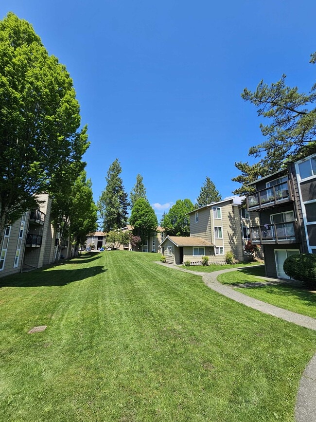 hillcrest estates 2023-02 - Hillcrest Estates