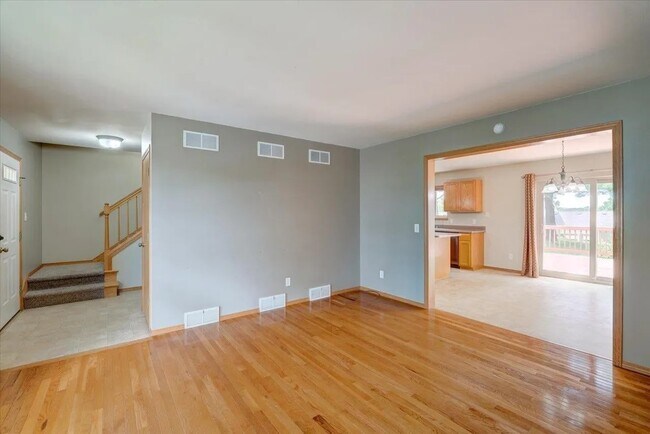 Foto del edificio - 1406 Dewberry Dr