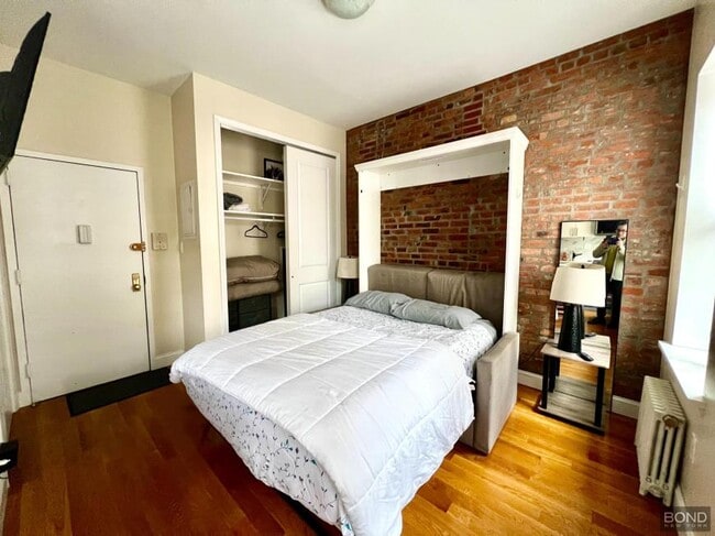 Foto del edificio - 0 bedroom in Manhattan NY 10013