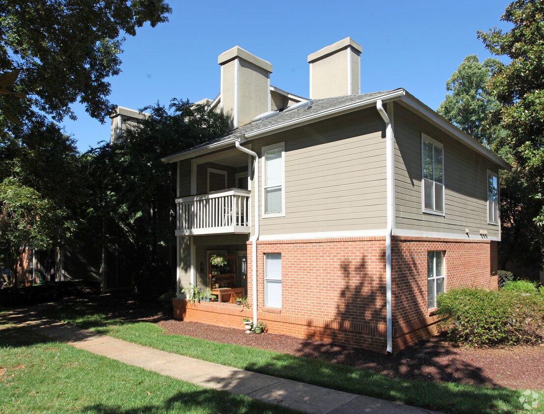 Hunters Chase Apartments Greensboro, NC