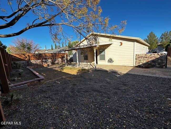 Building Photo - 6173 Snowy River Pl