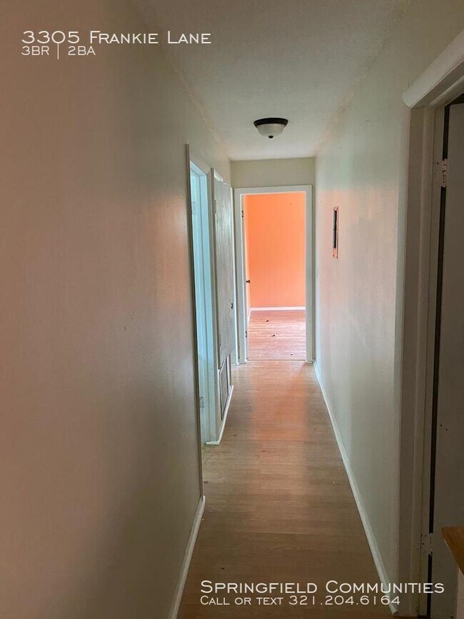 Foto del edificio - 3305 Frankie Ln