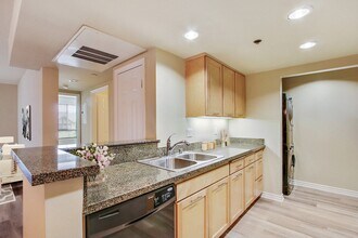 Interior Photo - Olive Encino